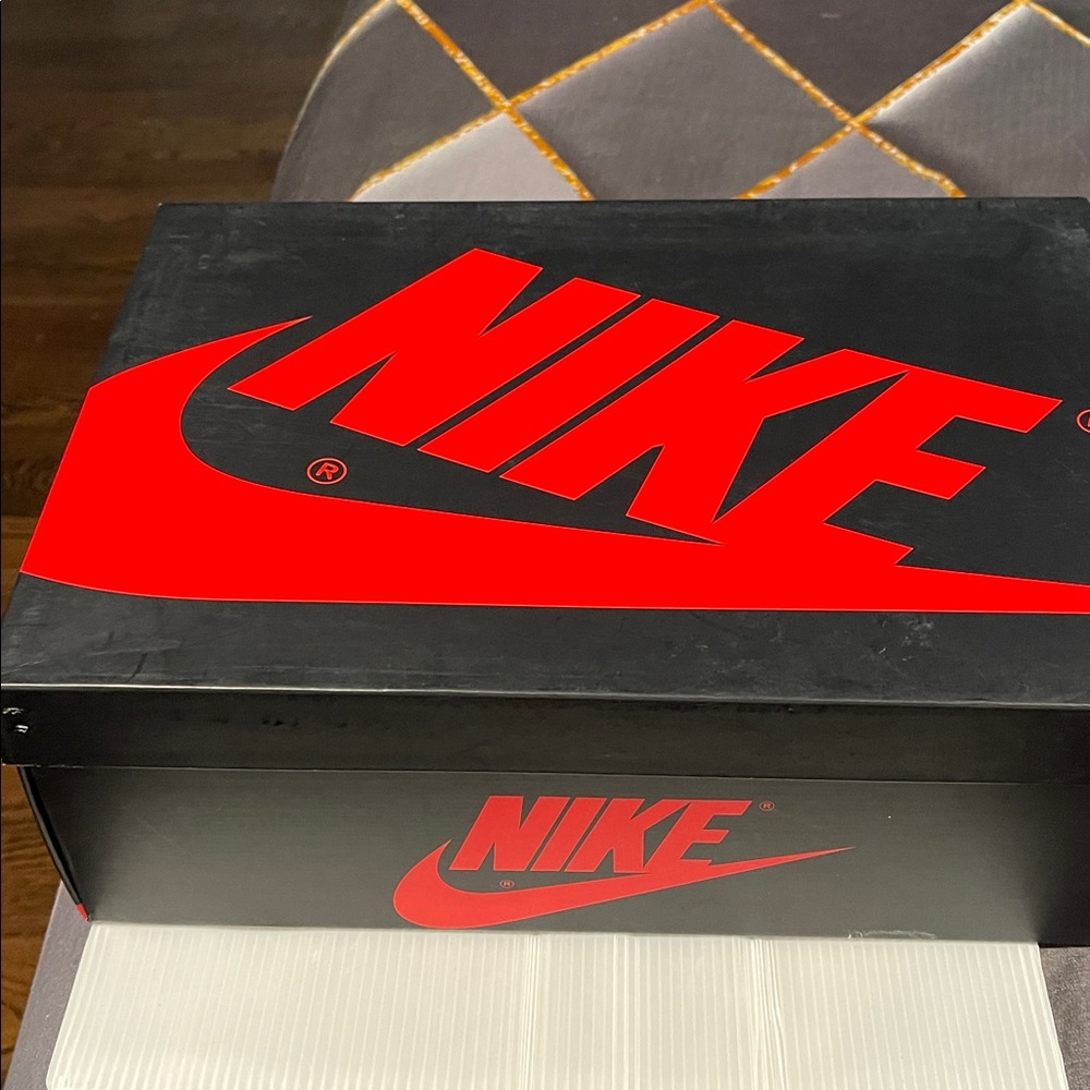 Nike High-Top Sneakers in Blue and Orange New York Knicks  Nike Air - Picture 13 of 13